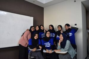 Strategi Belajar Efektif dari Para Tutor di Bimbel Kelas Internasional di Surabaya